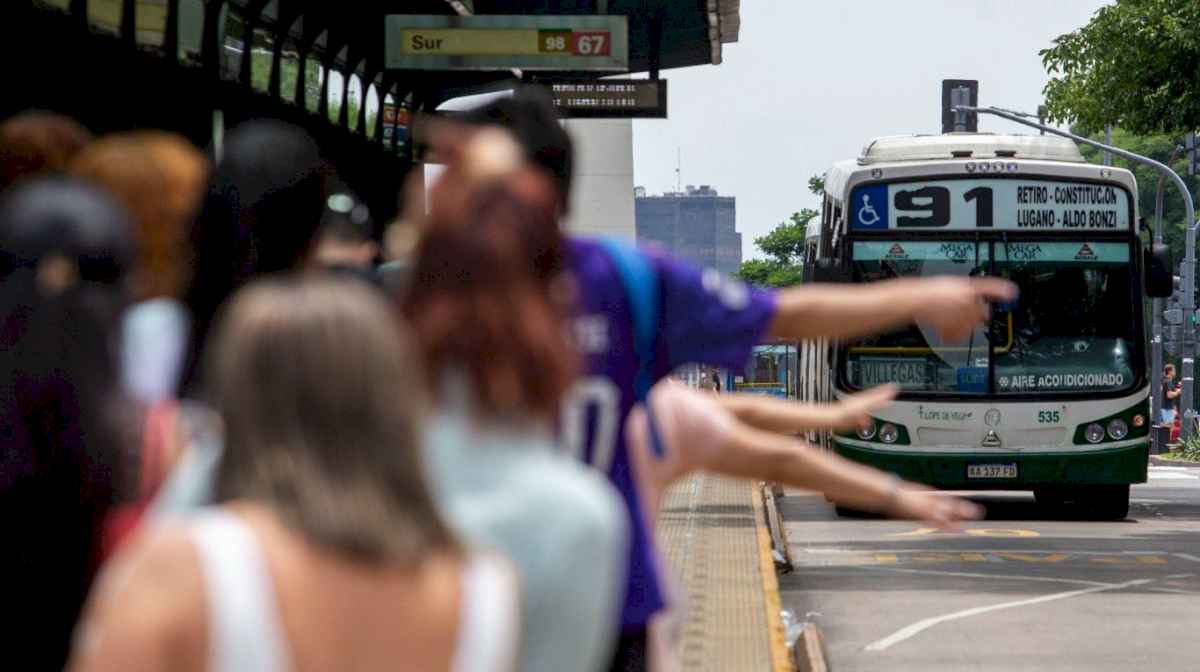 Aumento del boleto de colectivos y trenes cuánto vas a pagar desde el