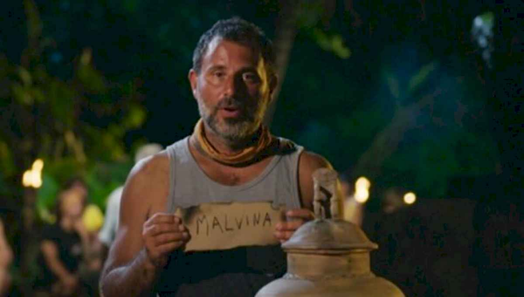 malvina-se-convirtio-en-la-nueva-eliminada-de-survivor:-expedicion-robinson-tras-una-jugada-maestra-de-mauro