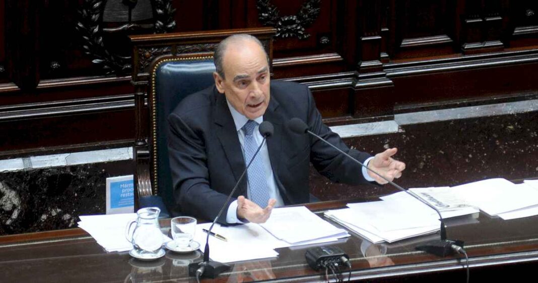 presionado-por-la-oposicion,-francos-anuncio-que-podrian-modificar-el-decreto-que-restringe-el-acceso-a-la-informacion-publica