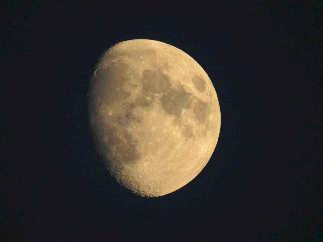 eclipse-de-super-luna,-en-vivo:-segui-el-fenomeno-astronomico-en-la-argentina