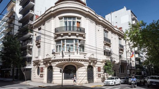 Un clásico de Recoleta: restauran y ponen en valor la sede del Club Sirio Libanés