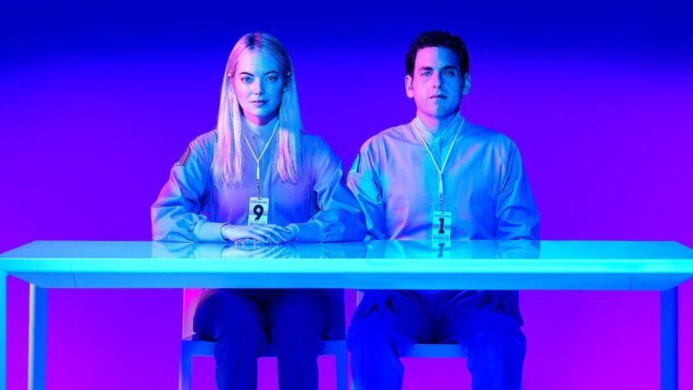 Cuál es la aclamada serie de Netflix que se estrenó en 2018, la protagoniza Emma Stone y sigue siendo de lo más visto en la plataforma