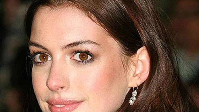 Netflix: la película protagonizada por Anne Hathaway y Mark Ruffalo que está basada en hechos reales