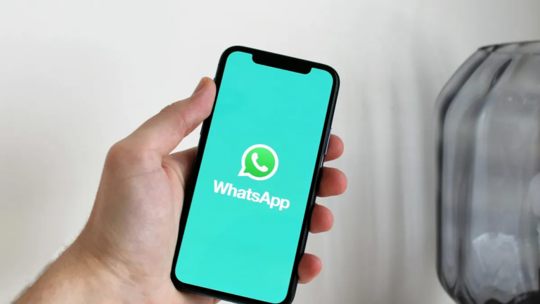 Cuáles los nuevos emojis para WhatsApp este 2025 y cómo actualizarlo