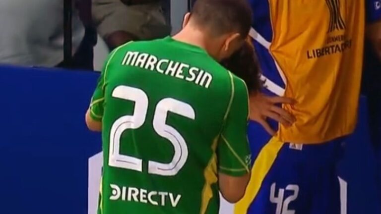 La hinchada de Boca apuntó a Agustín Marchesín, pero de un modo inesperado: mirá