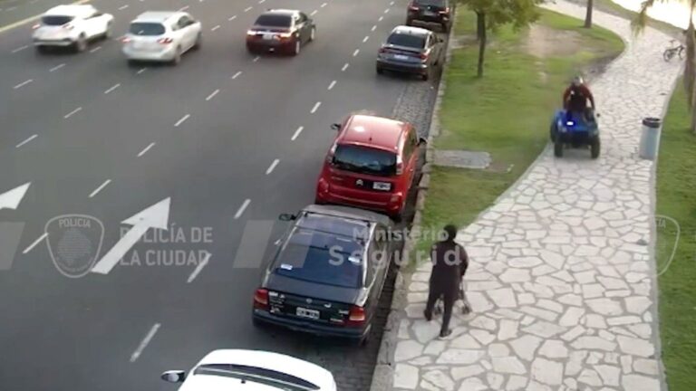 Palermo: rescataron a una nena de tres años que convulsionaba en un parque
