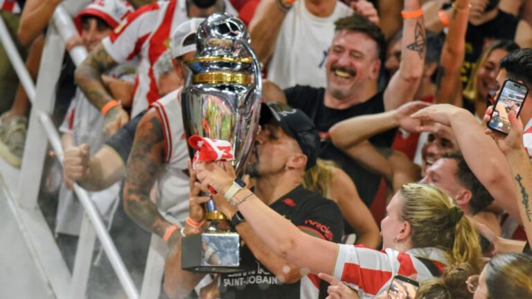 Juan Sebastián Verón habló tras el título de Estudiantes y la polémica con Central: «No da lo mismo»