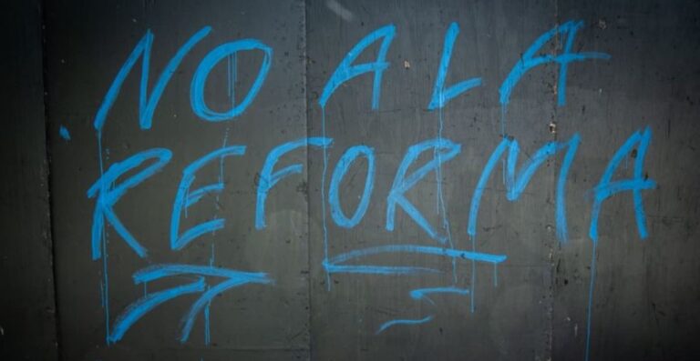 Reforma laboral. Un primer fallo judicial contra el ataque de Milei