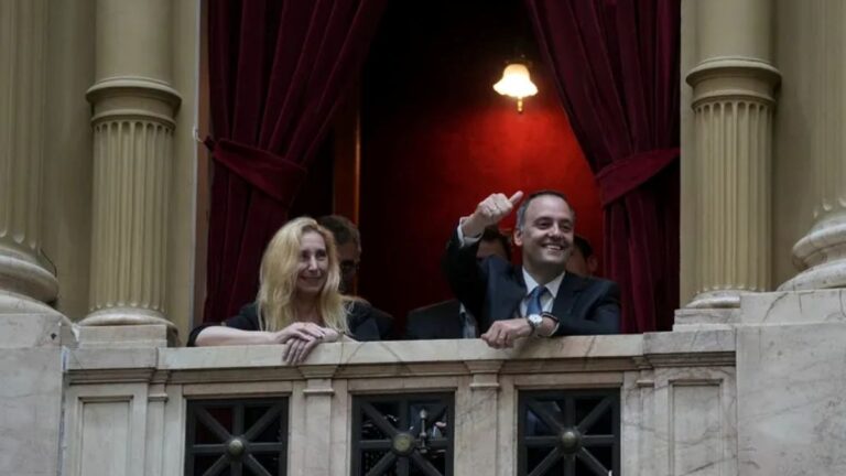 Congreso: el nuevo paquete de leyes del Ejecutivo sorprendió al bloque libertario, que apuró reuniones para definir debates