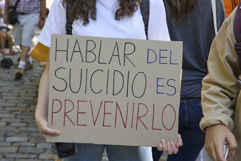 Piden informes por el aumento en la tasa de suicidios